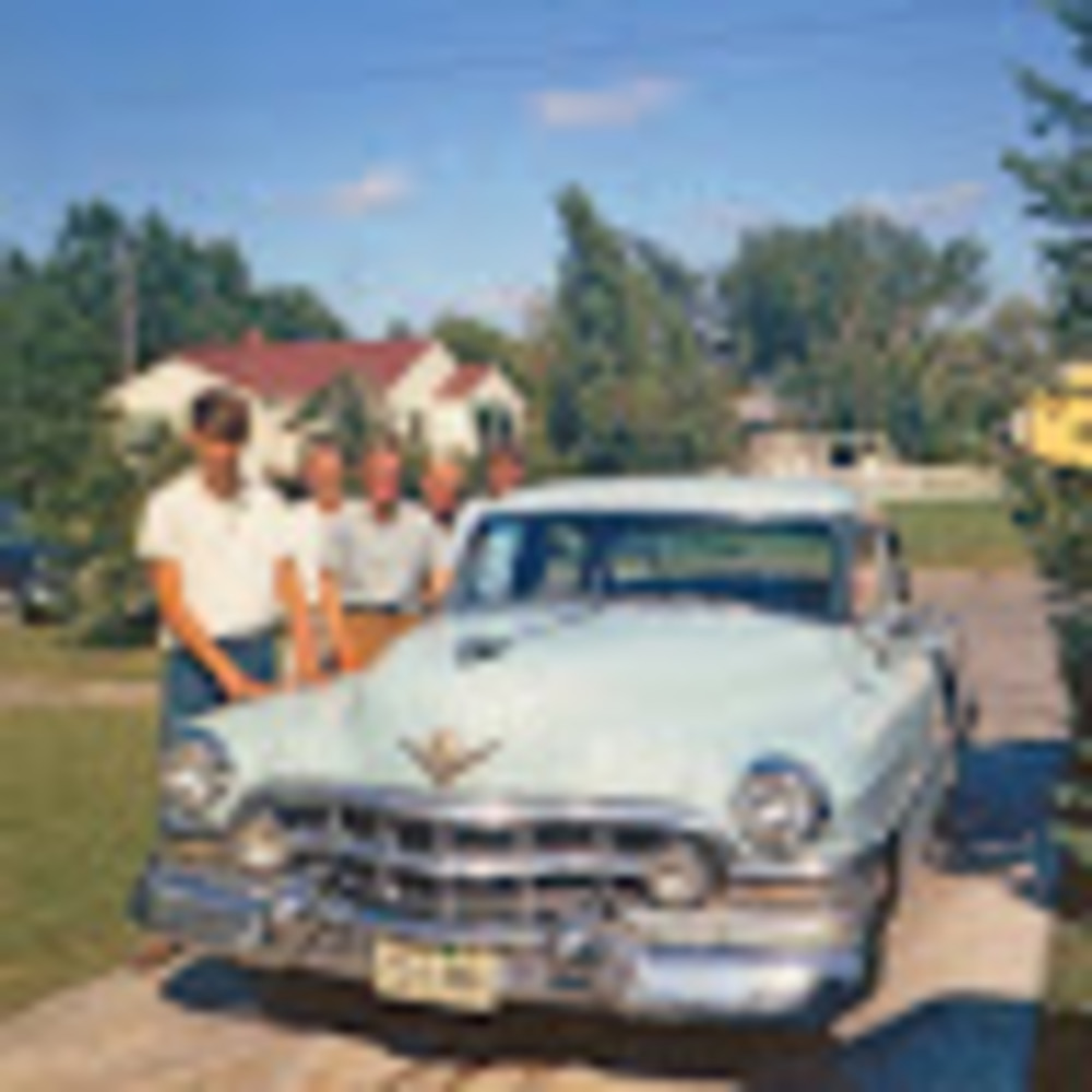 Meet your Posher, Tom